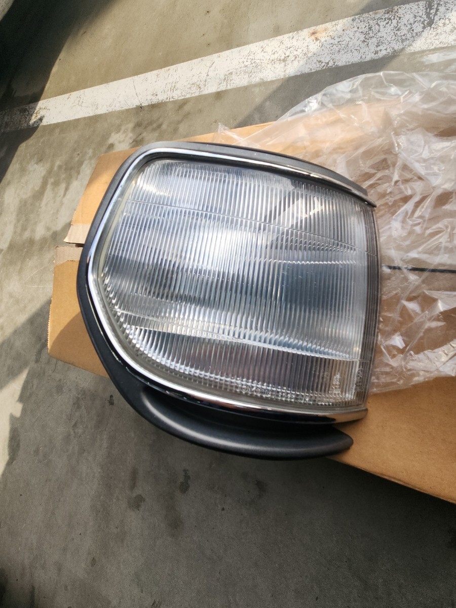 FZJ80W ランドクルーザー コーナー レンズ 右側 中古 ランドクルーザー80拍卖