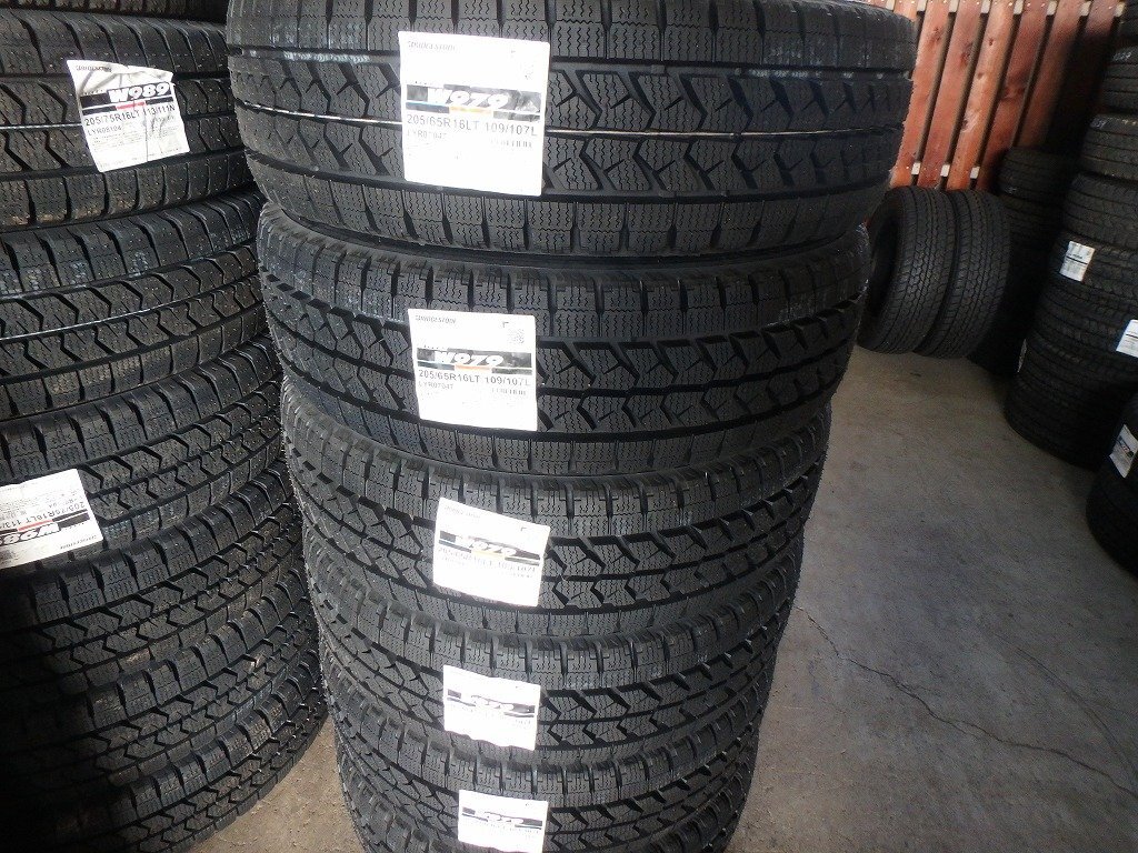 B343 新品 送料無料【205/65R16 109/107】ブリヂストン W979 スタッドレス 6本 2022年製拍卖
