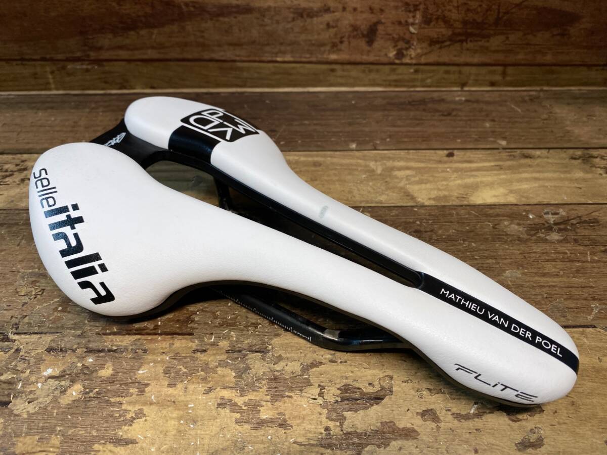 II704 セッレイタリア SELLE ITALIA FLITE BOOST MVDPモデル サドル カーボンレール拍卖