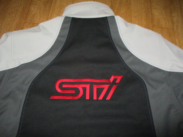 スバルSTI・チャレンジャー・ゴールドウィン ワールドラリー 刺繍ロゴ 厚手ソフトシェルジャケット サイズL 新同美中古拍卖