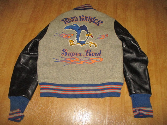 訳アリ・東洋エンタープライズ・Whitesville ホワイトツビル ロードランナー フルデコ・スタジャン・ジャケット WV11191 中古 サイズ40拍卖