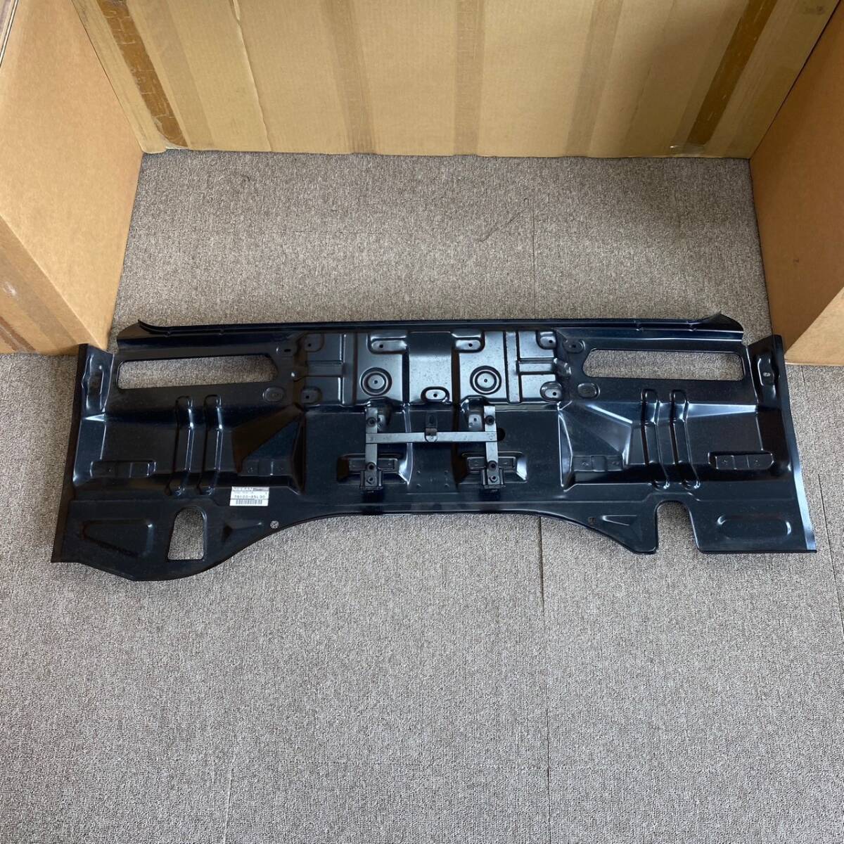 【廃盤/未使用】日産 A31 セフィーロ 純正 バックパネル フレーム リアパネル NISSAN拍卖