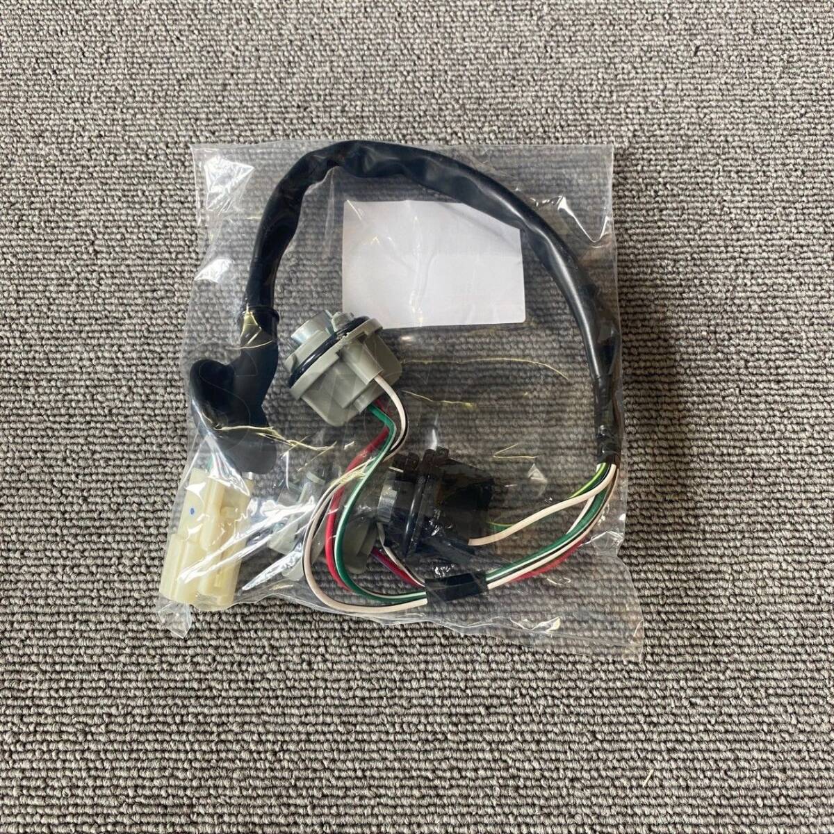 【未使用】トヨタ純正 FJ75 LJ78 70 ランドクルーザー S/T H/T ランクル ソケットワイヤー ASSY テールランプ テール ハーネス 左右セット拍卖