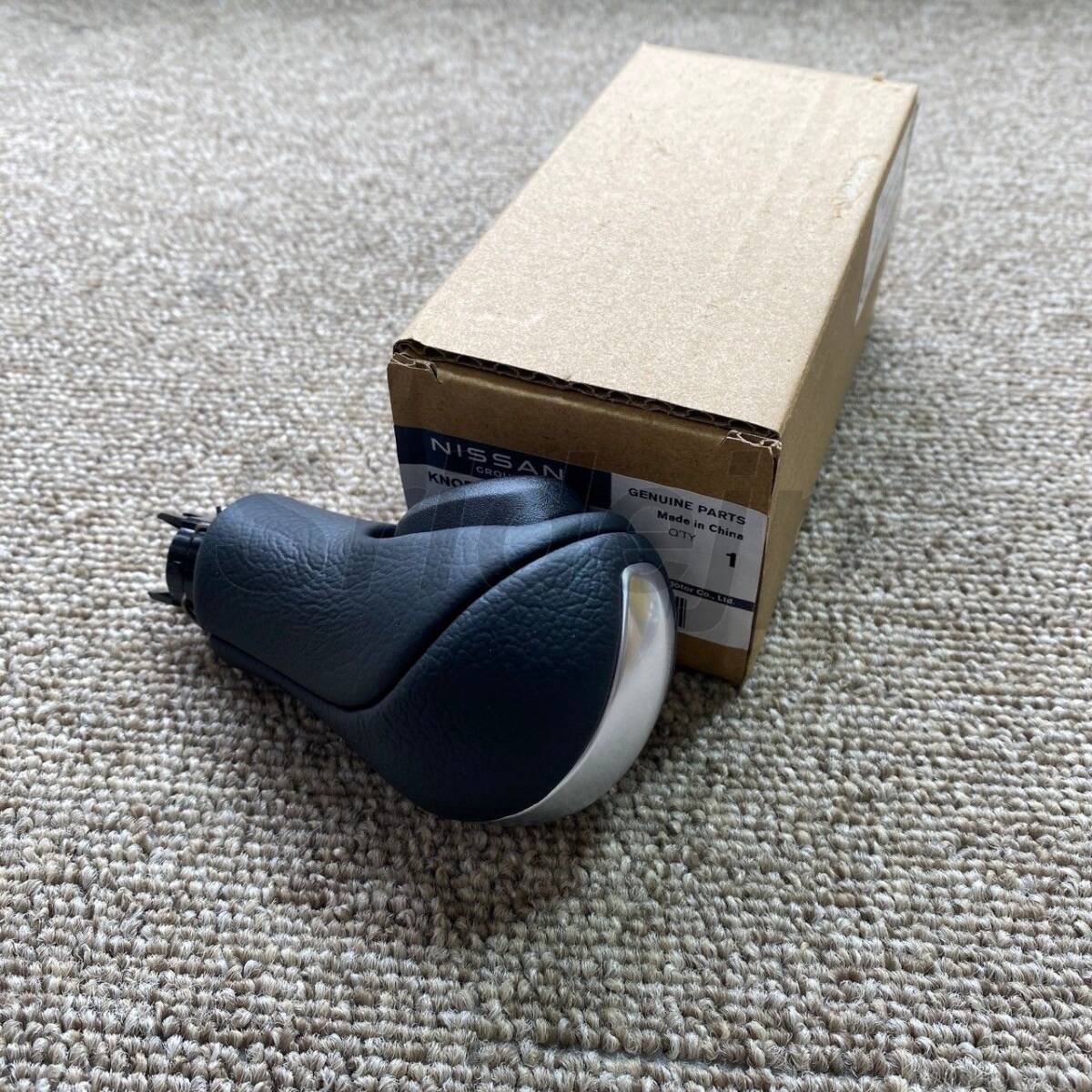 【新品】日産純正 CV36 CKV36 スカイライン クーペ オートシフト コントロール レバー ノブ ASSY NISSAN Auto Control Lever Knob拍卖