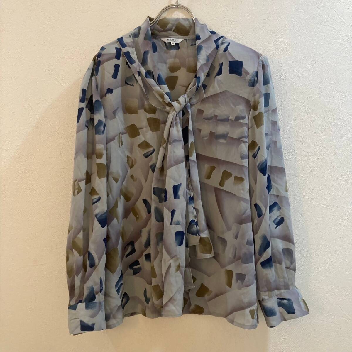HABIT/ 長袖ボウタイポリブラウス ブルー レディース 38拍卖