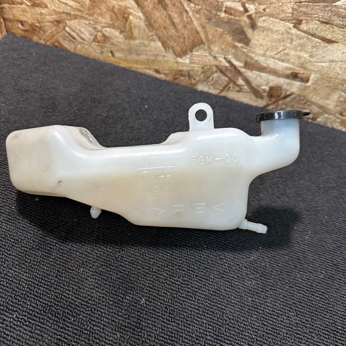 A41 SG03J マジェスティ YAMAHA 純正 ラジエター リザーブタンク サブタンク 割れ無し マジェC拍卖