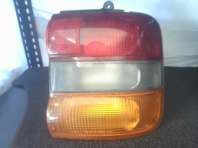 セレナ E-KBC23 右テールランプ 220-52458 B6550-0C700拍卖