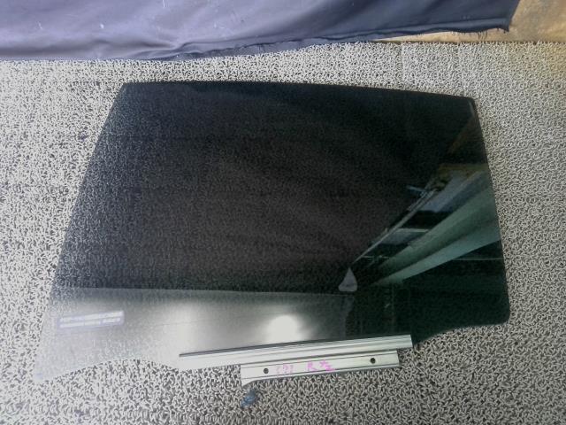 アクア DAA-NHP10 左Rドアガラス M31Q8 68140-52380拍卖