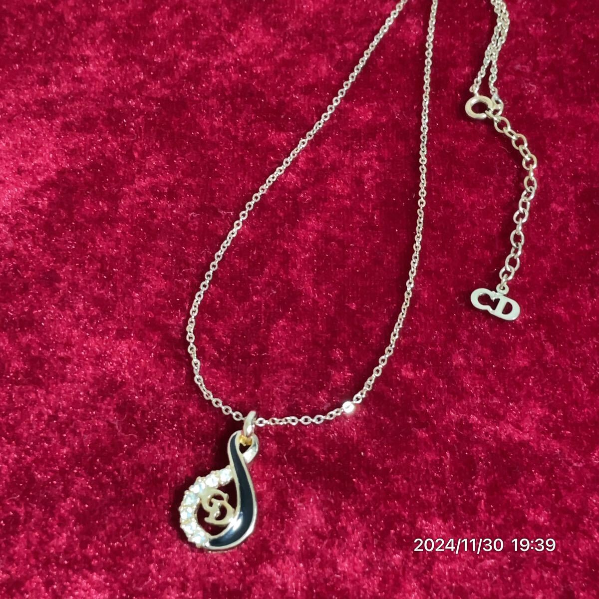 Dior クリスチャン ディオール CDロゴ ラインストーン バイカラー ネックレス アクセサリー拍卖