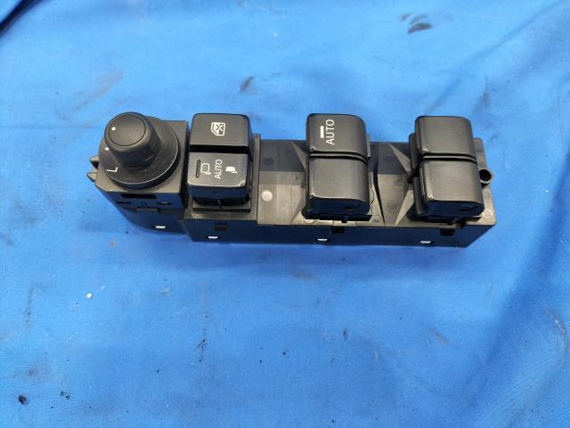 CX-5 LDA-KF2P パワーウインドウスイッチ XDプロアクティブ 46V拍卖