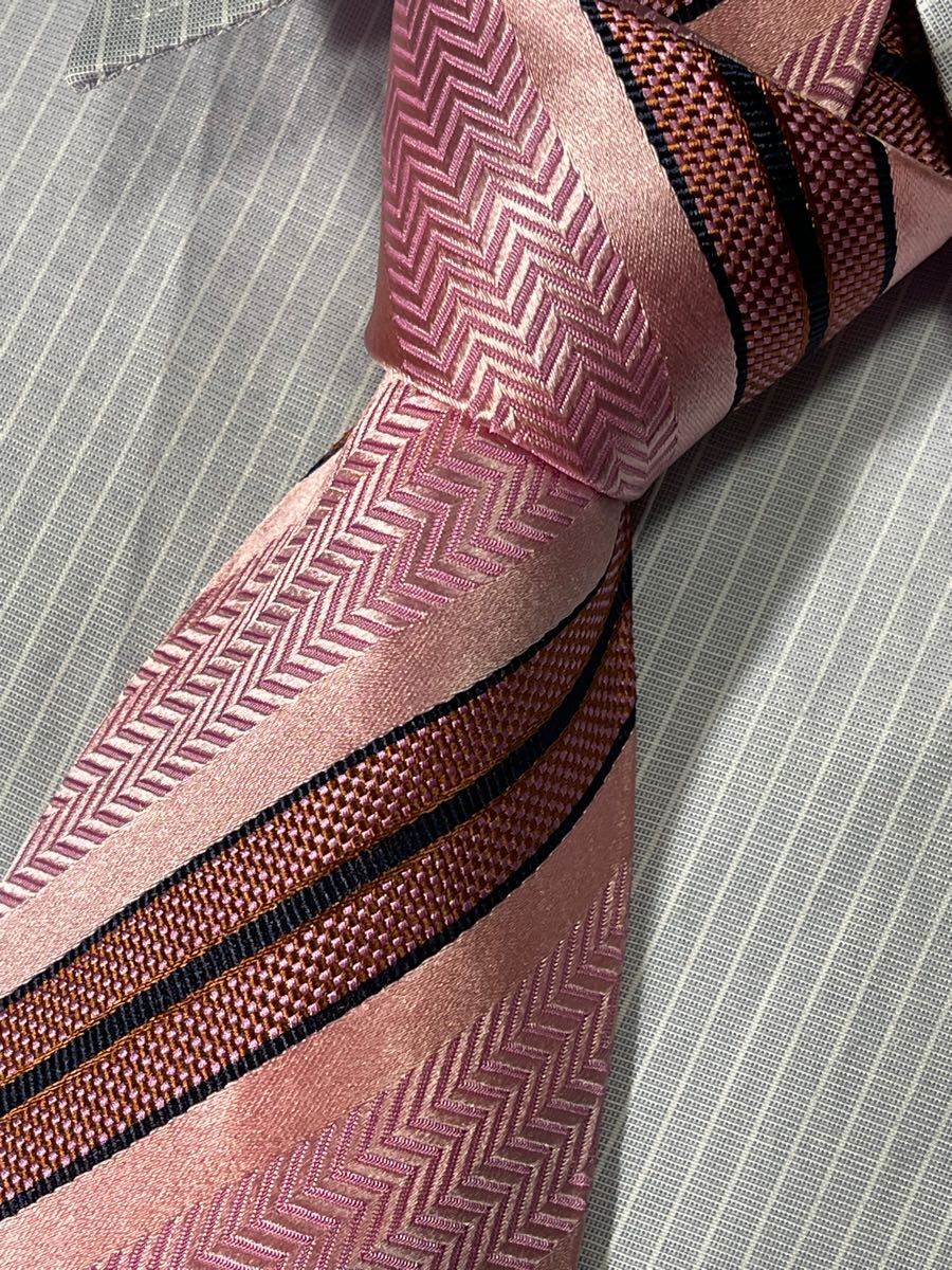 未使用タグ付 ″Ermenegildo Zegna″ エルメネジルドゼニア ストライプ ブランドネクタイ 412225拍卖