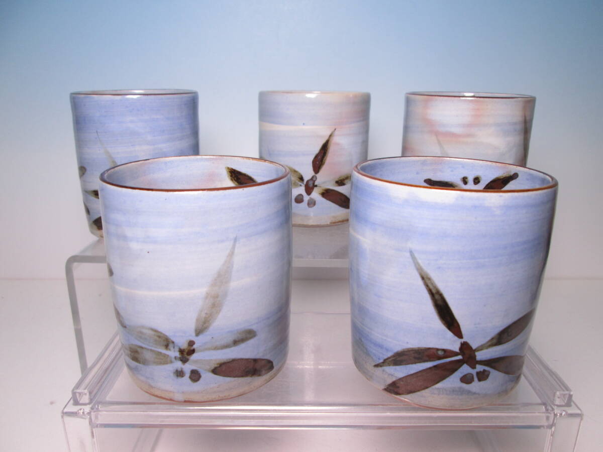 ☆お料理屋さんの器 俊山 色絵 蜻蛉文 筒向付 五客 箱無し 酒器/湯呑/懐石/割烹/日本料理拍卖