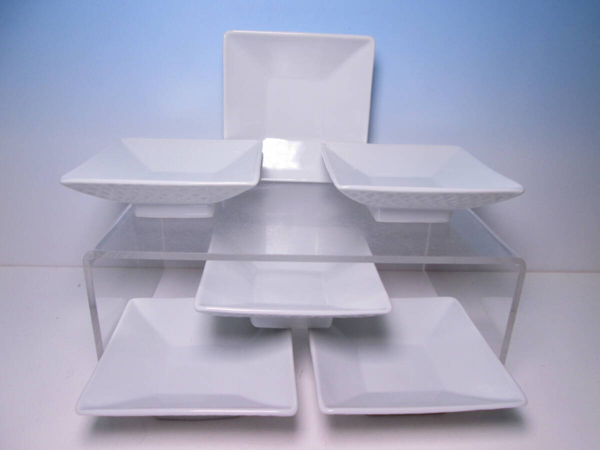 ☆お料理屋さんの器 在印 白磁 台皿 11,2cm 客 箱無 向付/懐石/割烹/日本料理拍卖