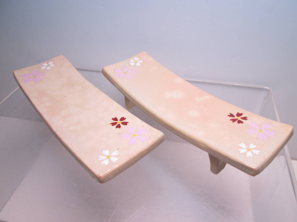 ☆お料理屋さんの器 春正 色絵 桜の花文 足付長方皿 紙箱付 二客 向付/盛り皿/懐石/割烹/日本料理拍卖