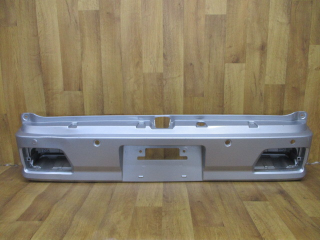 E5/ S700V/S710V/S700W/S710Wハイゼット カーゴ純正リアバンパー52159-B5210拍卖