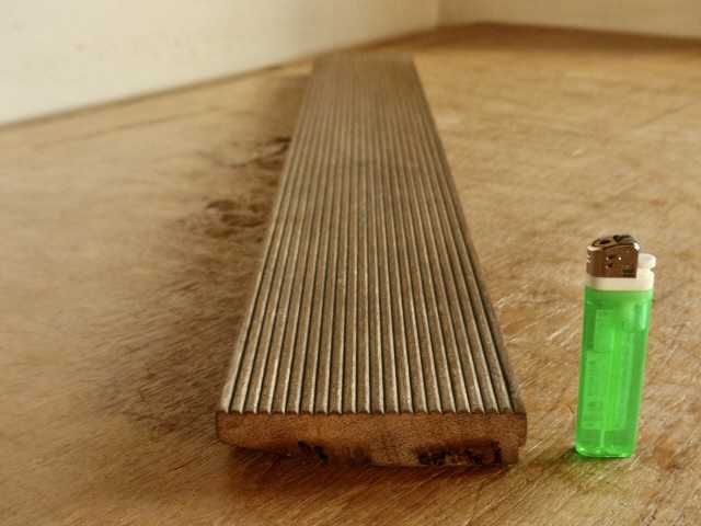 セランガンバツの板材 約910×107×22 バンキライ古材 棚板 デッキ材 天板 oldwood 1203d拍卖