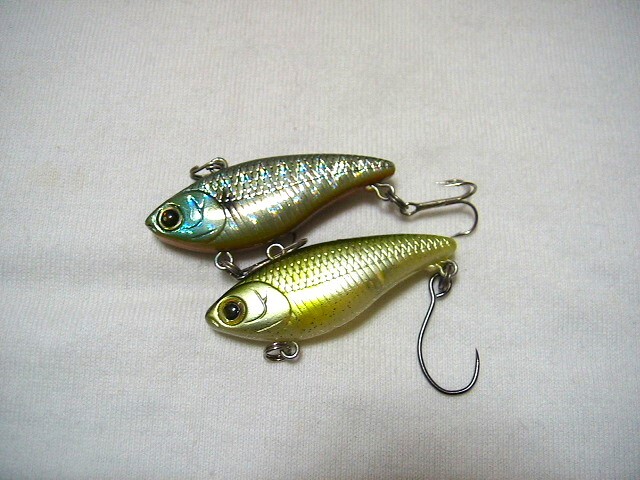 ラッキークラフト ベビーバイブレーション 40S  2個セット               拍卖