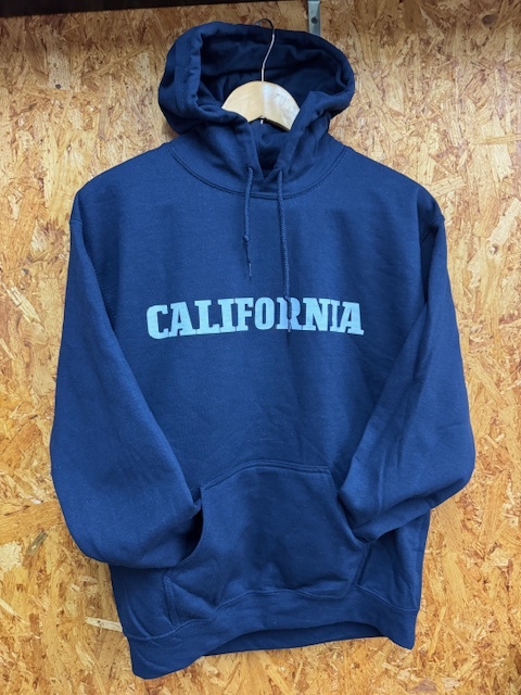 新品 カリフォルニア ロゴ パーカー ネイビー S アメリカ老舗ブランド GILDAN /サーフ アメカジ ヴィンテージ Vintage ストリート拍卖