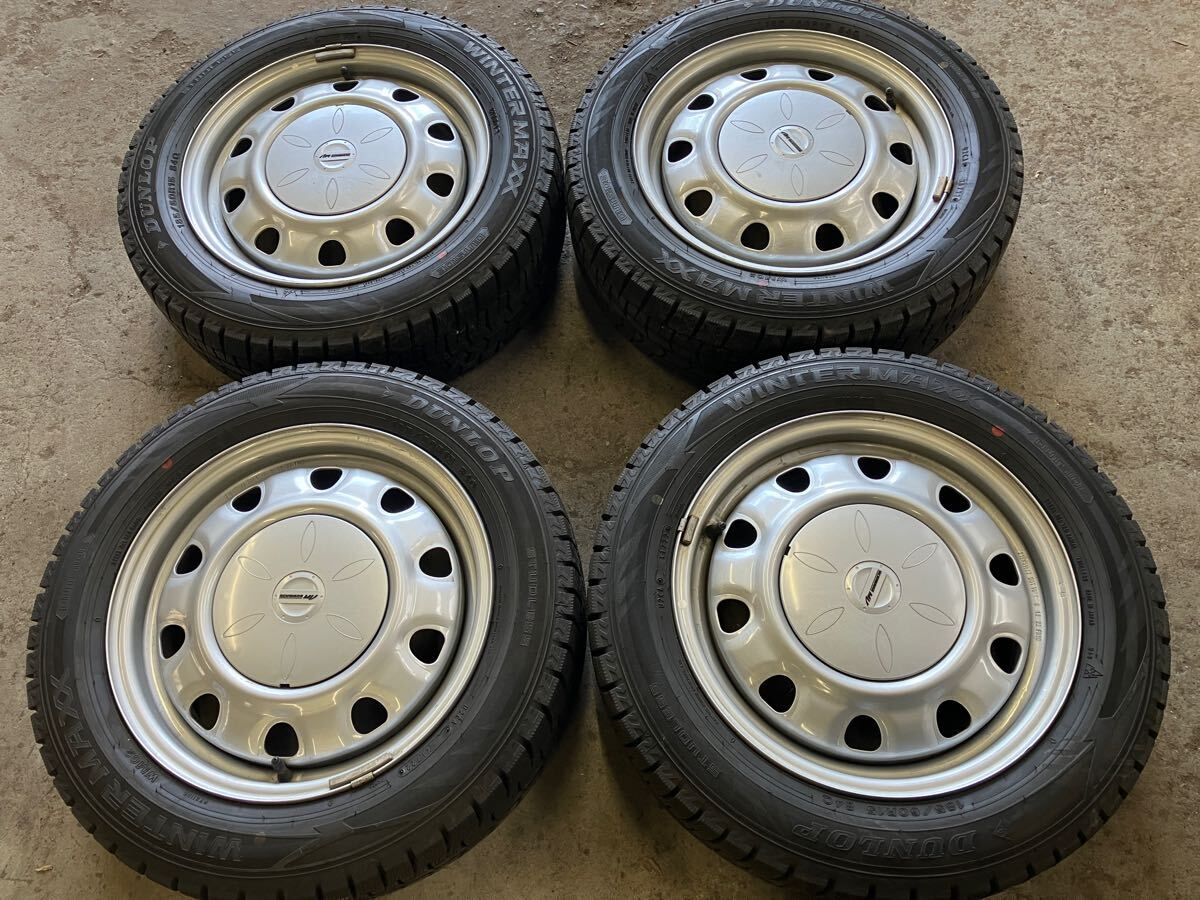 中古 ダンロップ 冬タイヤセット 185/60/15 8-9部山 22年 アクシオ フィールダー ヴィッツ フィット スイフト拍卖