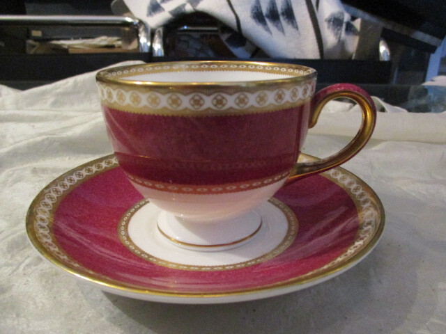 □WEDGWOOD ウェッジウッド ULANDER Powder Ruby Coffee Cup & Saucer パウダールビー コーヒーカップ&ソーサー □拍卖