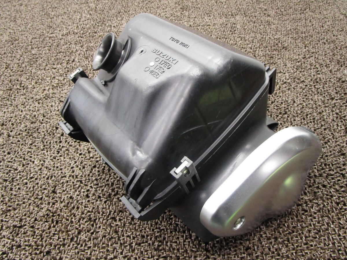 GSF750 エアクリーナーボックス □V499!GR7EA スズキ 【 R730 】 キャブ車 動画有拍卖