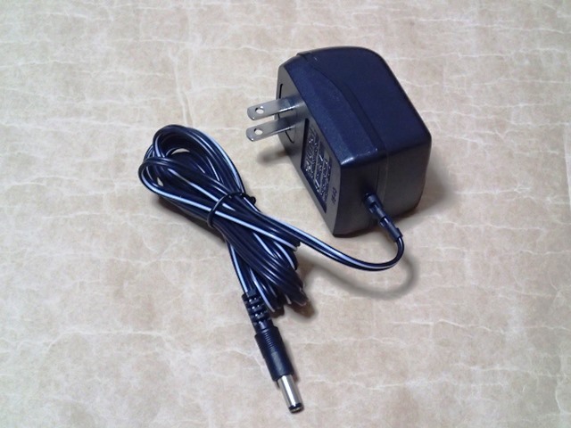 〈 KOIZUMI ラジカセ ACアダプター SAD-9004 〉拍卖