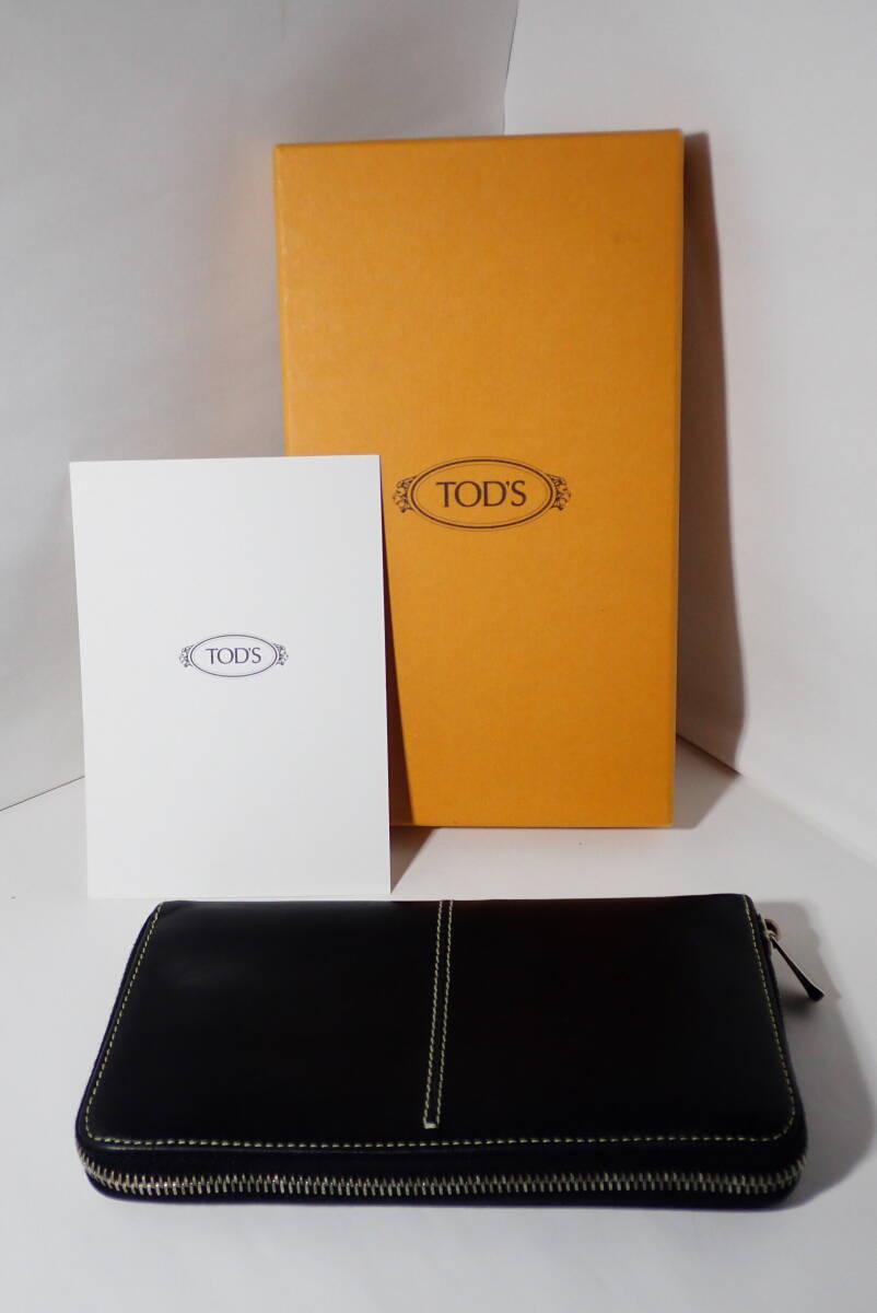 TOD'S トッズ 長財布 小銭入れ付き ラウンドファスナー 黒色 箱、栞あり ブラック拍卖