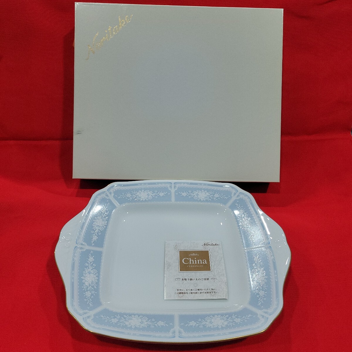 №7835 未使用 保管品 ノリタケ 金彩 レースウッドゴールド スクエア プレート サイズ約28㎝×25㎝ 拍卖