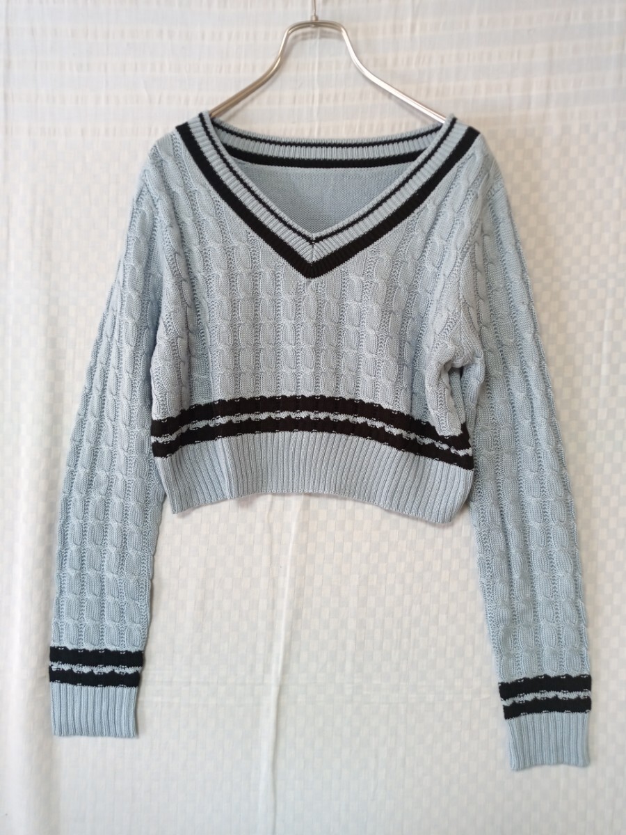 10203 ★★ Vネック ショート丈ニット セーター 長袖 新品拍卖