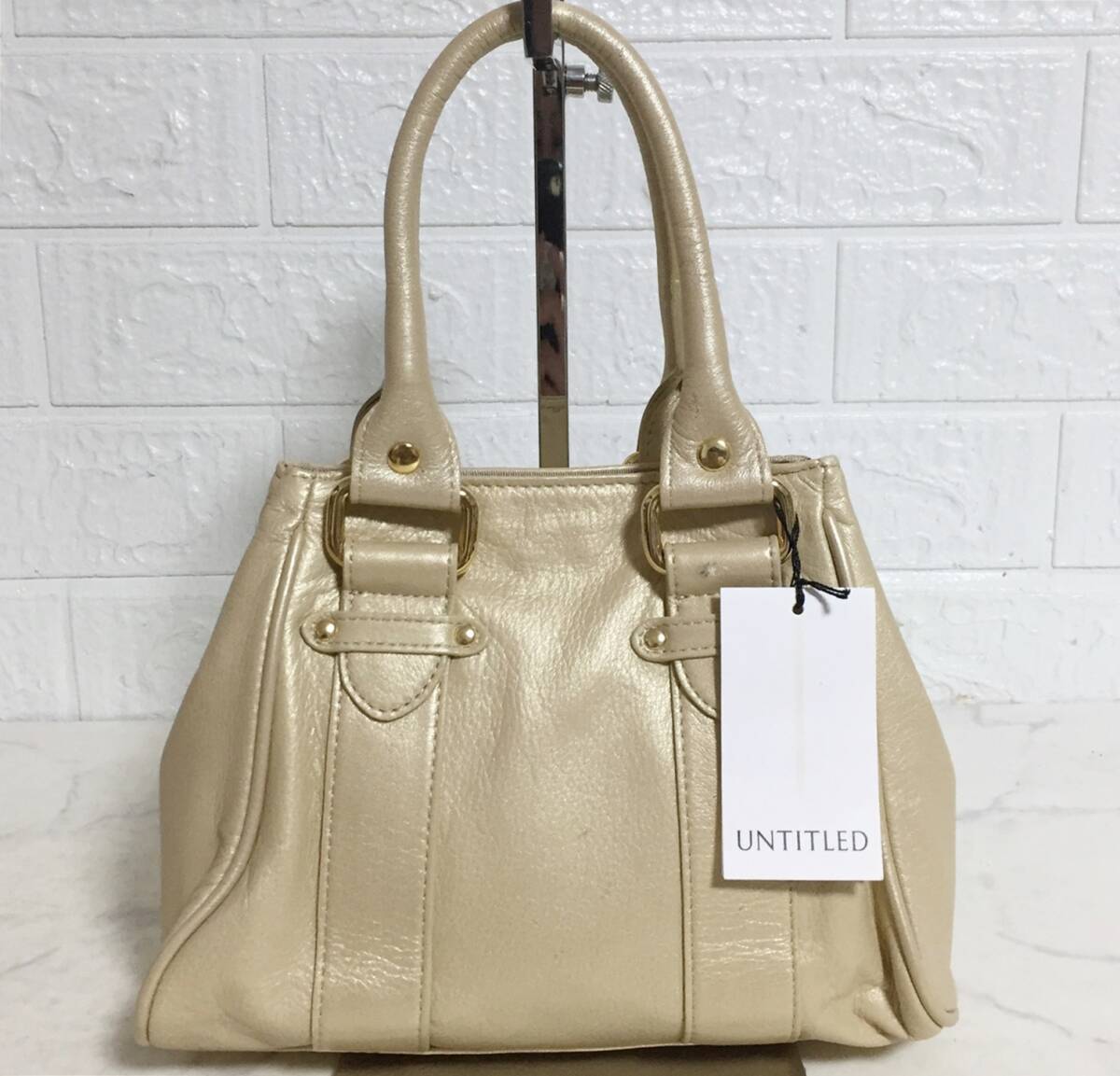 no30182 新品タグ付 UNTITLED アンタイトル 牛革 カウレザー ハンド トート バッグ拍卖
