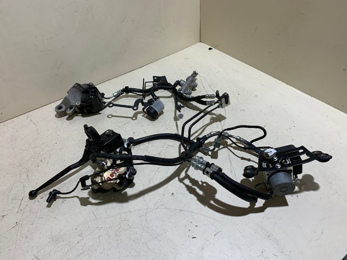 YAMAHA ヤマハ YZF-R15M ME1RG67 G3N4E YZF-R125 ブレーキ ABS フロント リア リヤ シリンダー キャリバー キャリパー拍卖