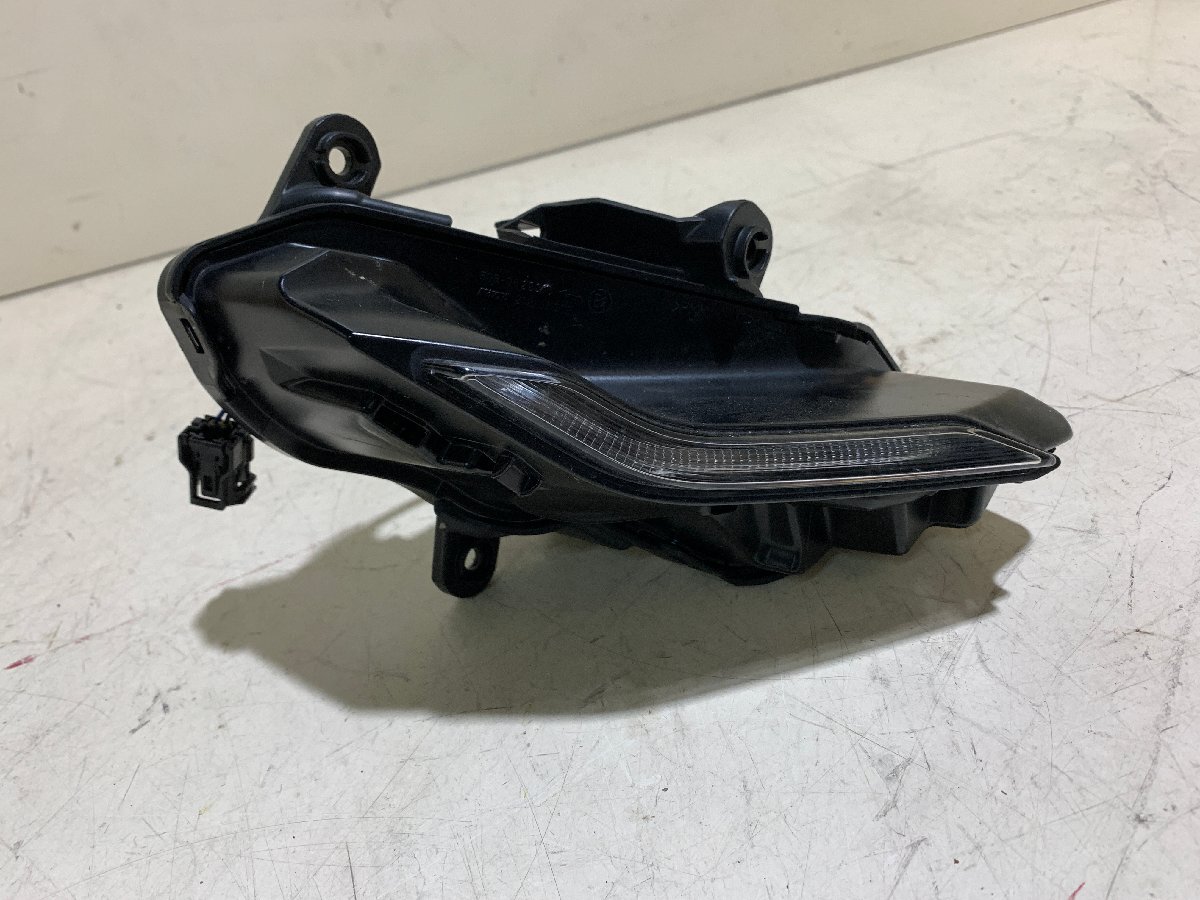 ヤマハ YZF-R15M ME1RG67 G3N4E YZF-R125 LED デイライト 右ヘッドライト 右 R ヘッドランプ ヘッドライト ランプ ライト KOITO 212-8M00E拍卖