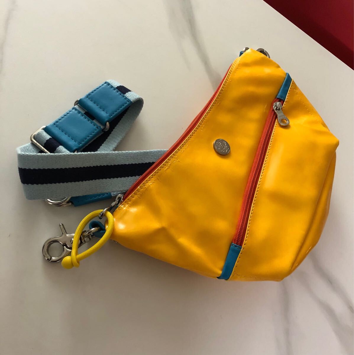 ◆◆◆ Orobianco オロビアンコ ショルダーバッグ ウェストバッグ リュック 正規品拍卖