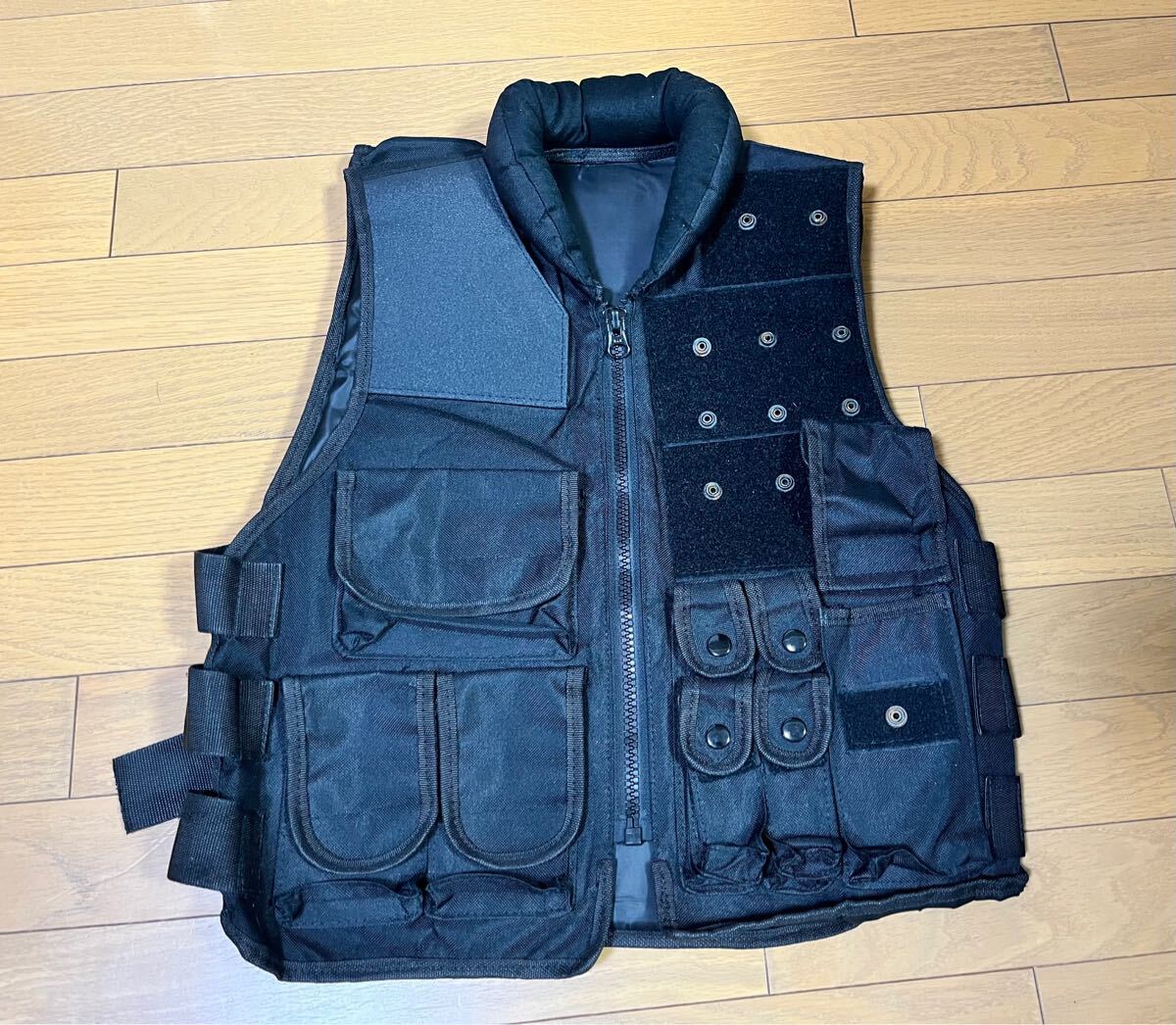 中古 SWAT ベスト 黒 ブラック ナイロン ミリタリー 装備 サバゲー ポリス コスプレ 仮装拍卖