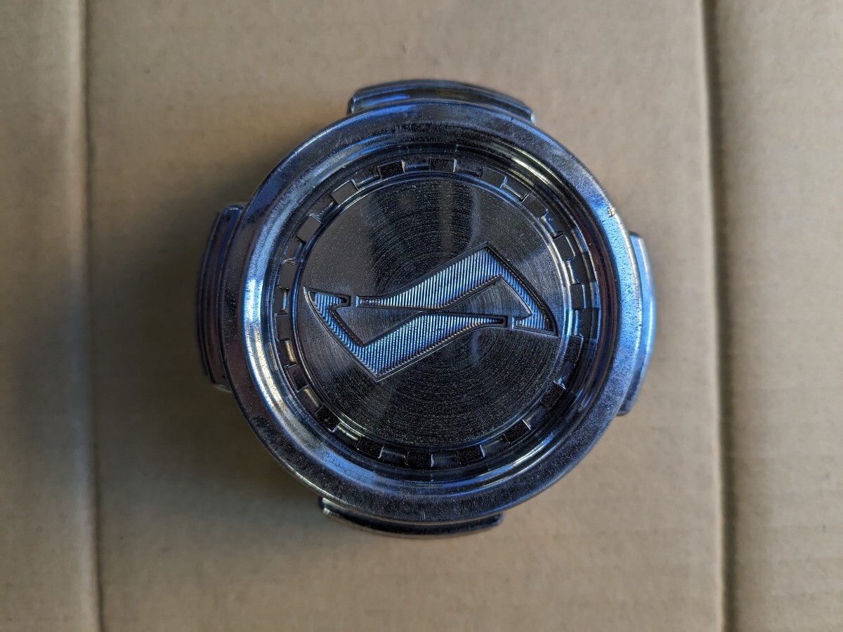 スカイライン センターキャップ 1個 ハコスカ ケンメリ ジャパン 当時物 NISSAN ニッサン 日産拍卖