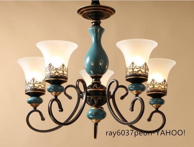 登場 ヨーロッパスタイルシャンデリア ライト 鉄シャンデリア ランプ レストランシャンデリア ベッドルーム 照明 5灯拍卖