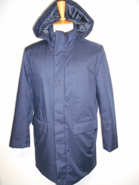 UNIQLO RESPONSIBLE SOURCING HYBRID DOWN OUTER WEAR ユニクロ メンズダウンコートM ダウンジャケット 濃紺 10-H119 拍卖