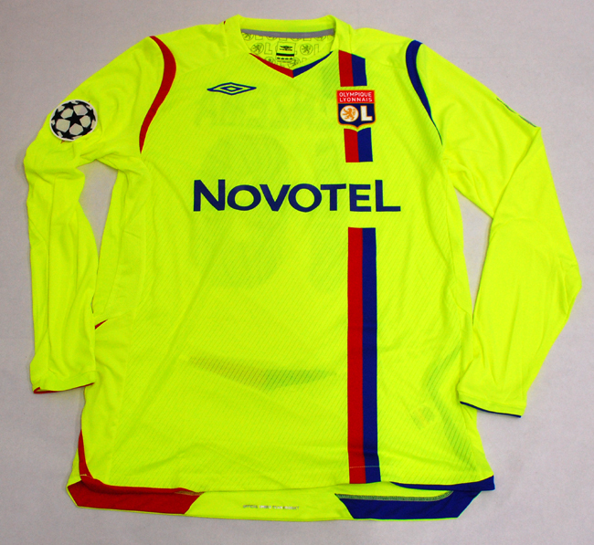 08-09 オリンピック・リヨン LYON(3rd)#10 カリム・ベンゼマ BENZEMA 長袖 UMBRO UEFA CL仕様 M 拍卖