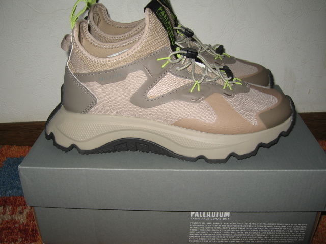 ◆ナチュラン◆キャンプ◆山ガール◆アウトドア◆フランス◆定価17600円◆PALLADIUM◆THUNDER LO◆LGC98851◆スニーカー◆SAFARI◆23cm◆拍卖