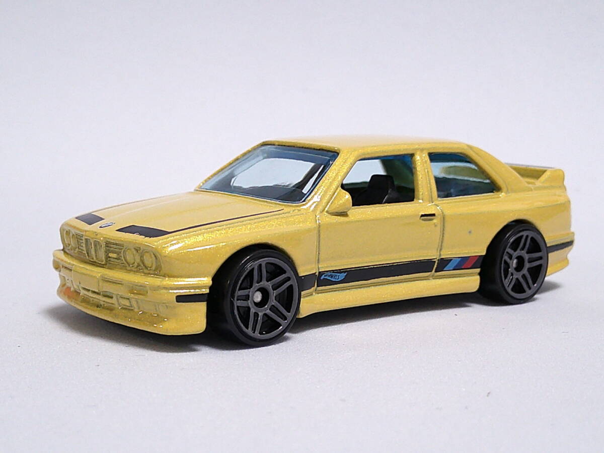 ホットウィール (薄黄) '92 BMW M3 <ルース> Hot Wheels 拍卖