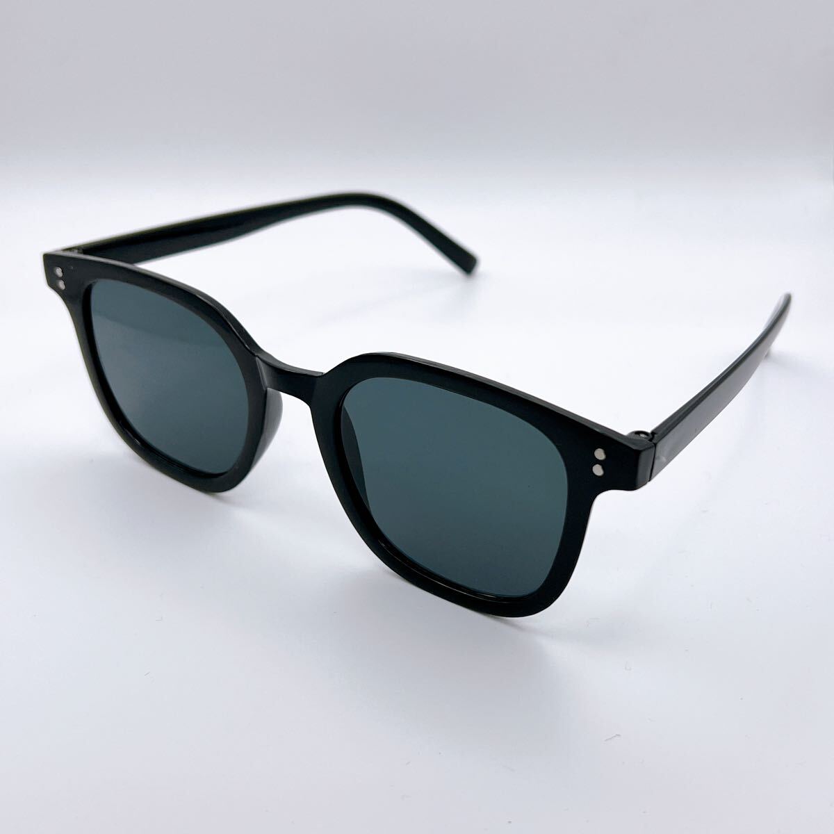 サングラス UVカット ドライブ 釣り スポーツ アウトドア 韓国 おしゃれ ブラック ウェリントン 大人 ユニセックス 軽量ファッションメガネ拍卖