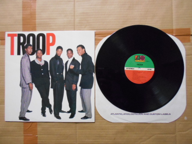 LP Troop 「(S.T.)」 輸入盤 7 8185-1 盤両面にプレス時の擦れ ジャケットの天地背・真ん中及び裏の真ん中にシワと軽いリングウエア拍卖