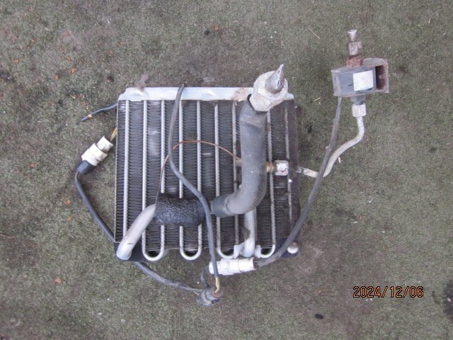 (0323)P25W デリカ スターワゴン エアコン クーラーエバポレーター拍卖