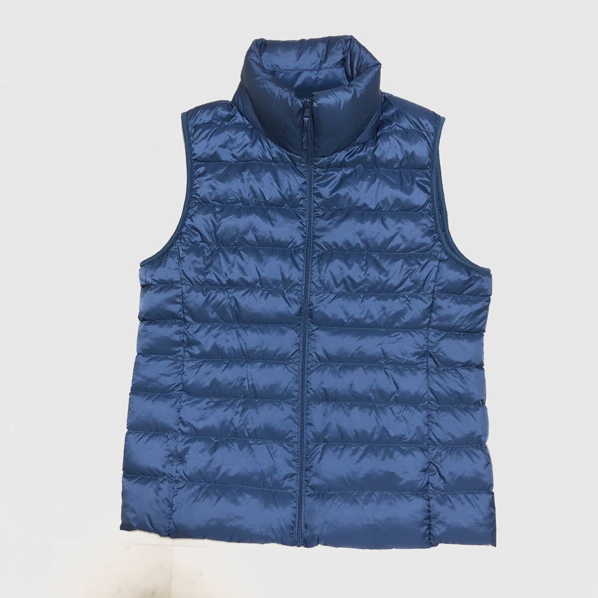 【送料360円】UNIQLO ユニクロ ウルトラライトダウンベスト レディース Lサイズ 軽量 古着 H-174拍卖