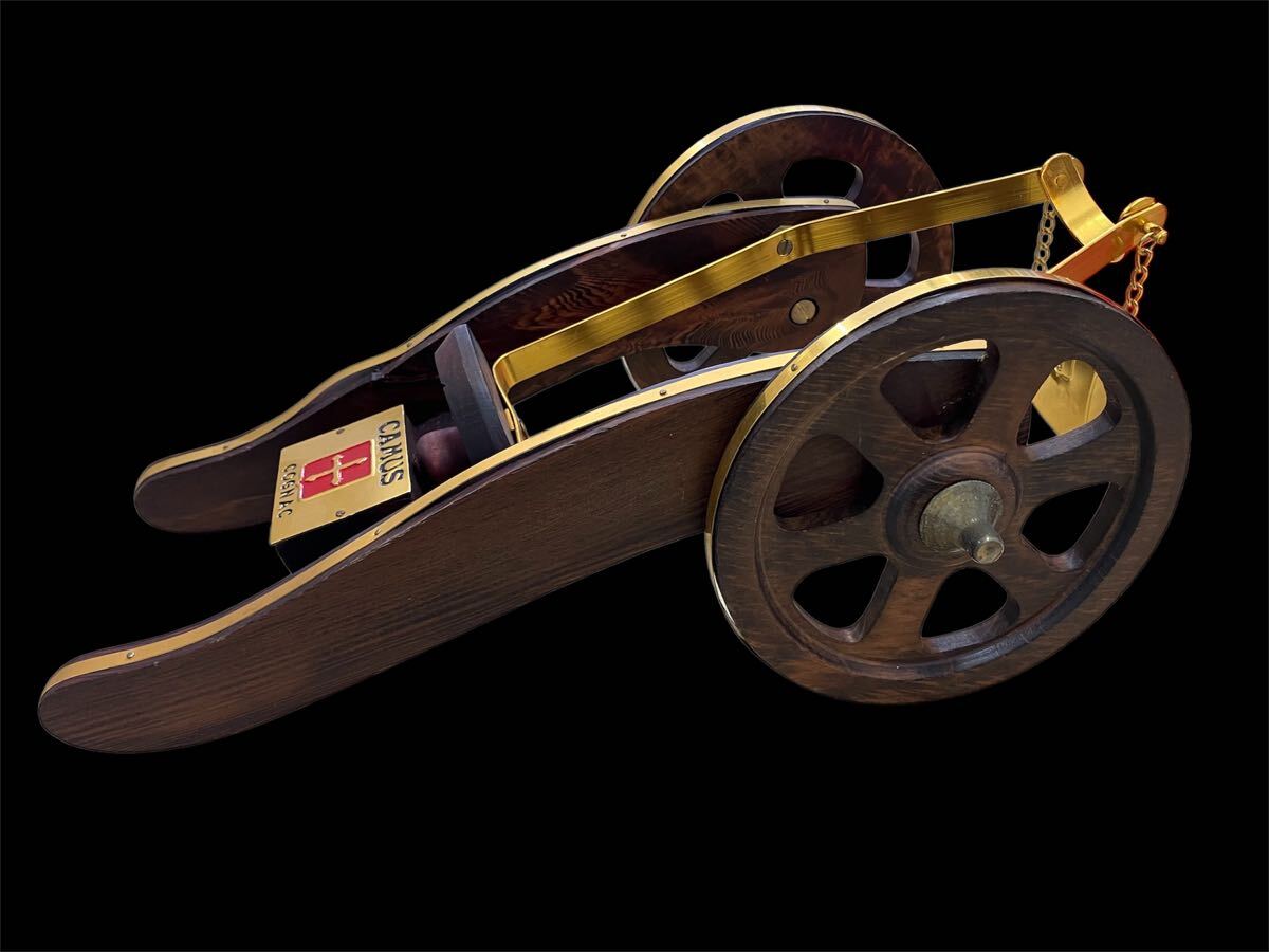 CAMUS COGNAC 大砲台 箱付き アンティーク拍卖