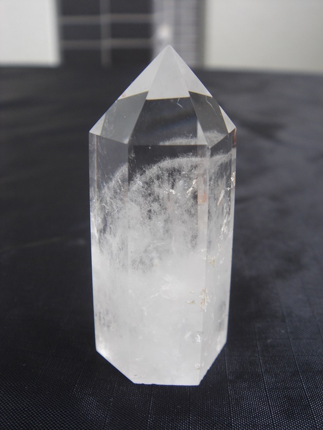 ☆希少,天然白水晶クリスタル六角柱パワーストーン置物22☆拍卖