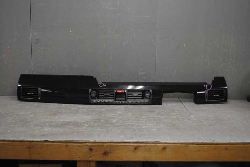 エリシオン G エアロ 後期 (RR2 RR1) 純正 木目調 センターパネル エアコンスイッチ エアコン吹出口 ハザード付 77240-SJK-0030 s017078拍卖