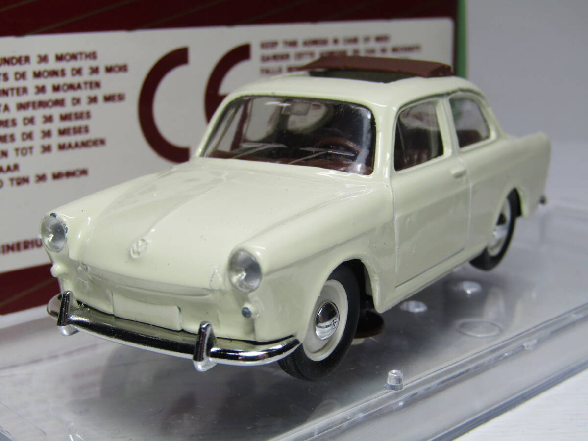 Volkswagen 1/43 VW FLAT4 フォルクス ワーゲン 1964 TypeⅢフォルクスワーゲン タイプ3 VW Type 3 Ⅲ ノッチバック 1500S ビデスVITESSE製拍卖