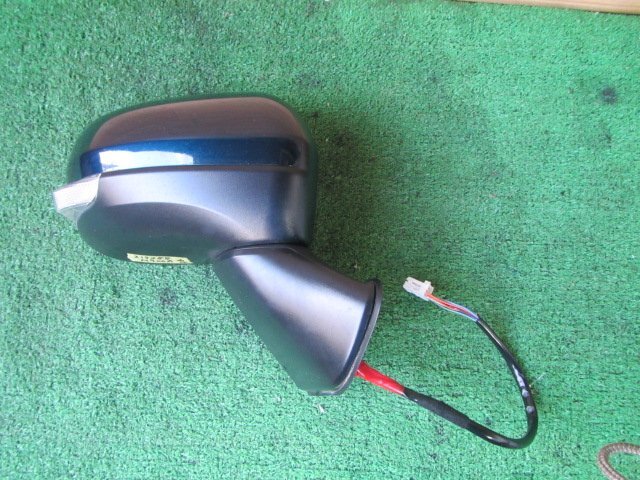 トヨタ ルーミー M900A H29年式 ■右ドアミラー ■動作OK ■カラー/レーザーブルー 中古 ★213288拍卖