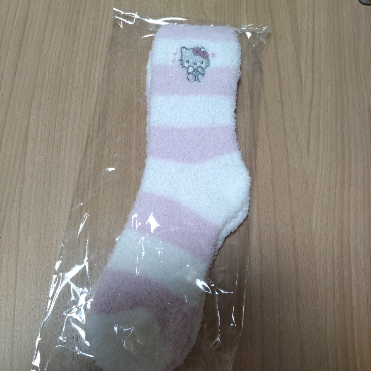 新品未開封 サンリオ 福袋 ハローキティ ルームソックス 靴下 22〜25cm キティちゃん拍卖